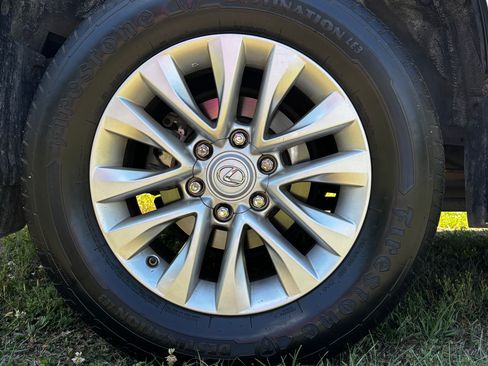 Used 2017 Lexus GX 460 image 20