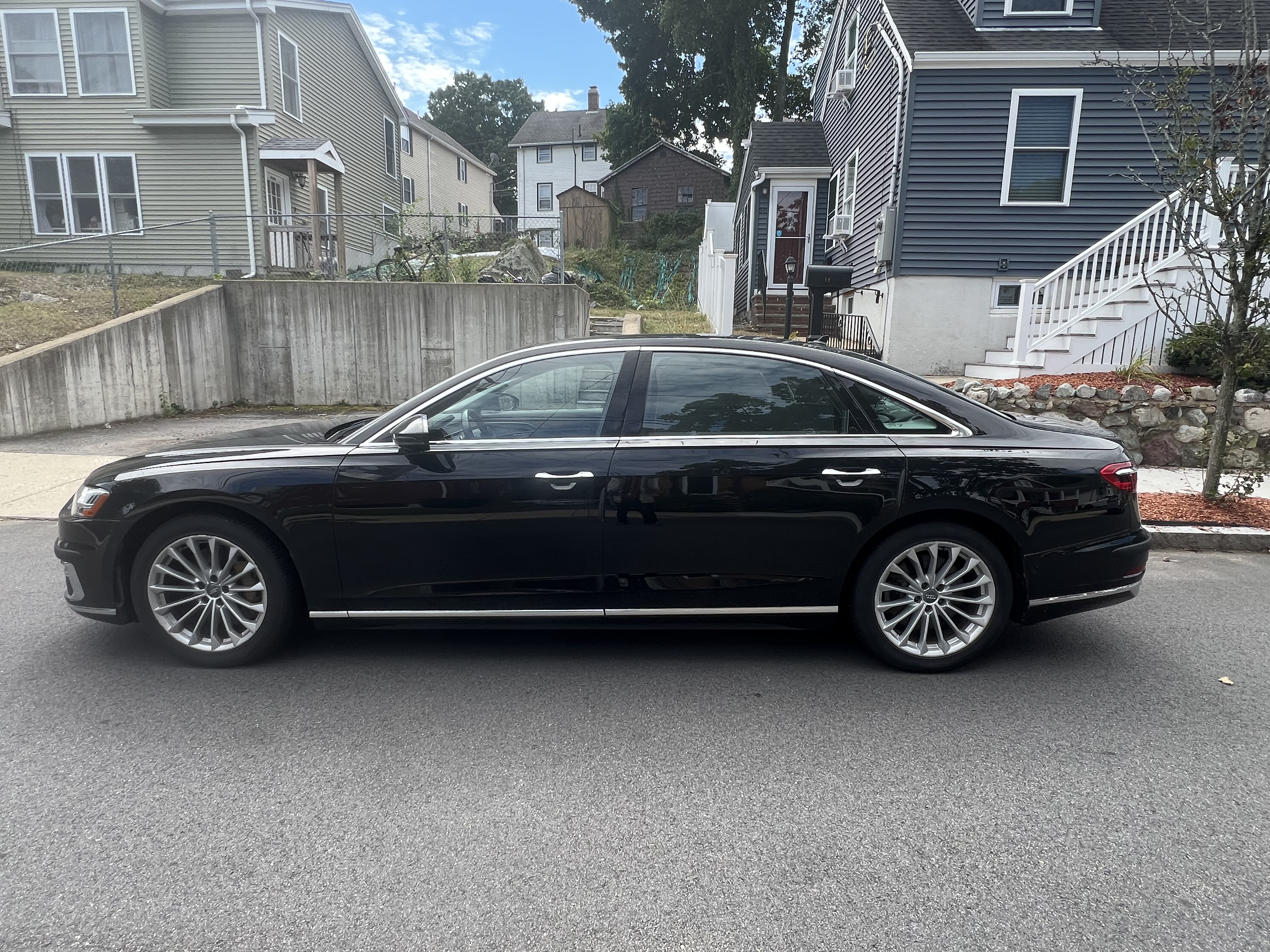 Used 2019 Audi A8 L 3.0T w/ Executive Package AWD/4WD image 5