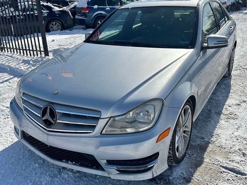 Used 2012 Mercedes-Benz C 300 4MATIC Sedan image 1