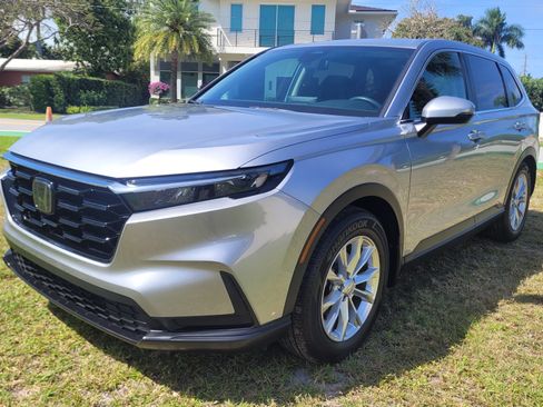 Used 2023 Honda CR-V EX image 15