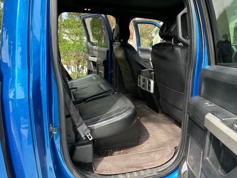 Used 2015 Ford F150 Lariat AWD/4WD image 21