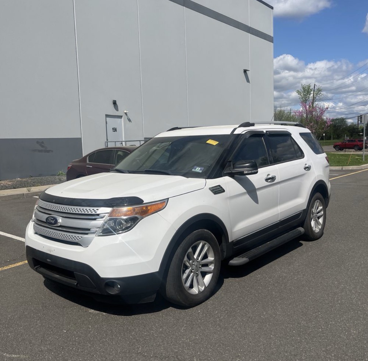 Used 2013 Ford Explorer XLT AWD/4WD image 1