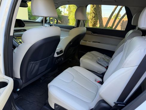 Used 2020 Hyundai Palisade SEL FWD image 9