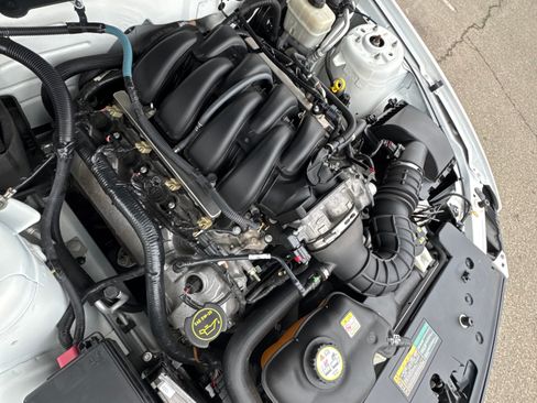 Used 2007 Ford Mustang GT RWD image 12
