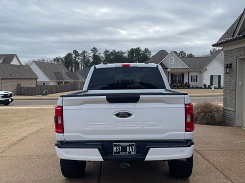 Used 2022 Ford F150 XLT w/ Equipment Group 301A Mid image 6