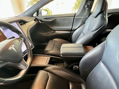Used 2018 Tesla Model S 100D AWD/4WD image 14