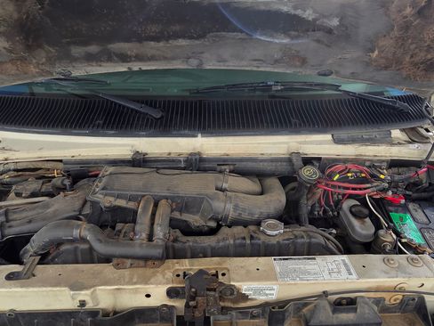 Used 1993 Ford E-350 and Econoline 350 image 10