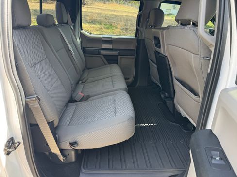 Used 2019 Ford F150 XLT w/ Equipment Group 302A Luxury image 6