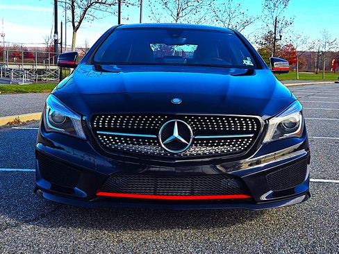 Used 2015 Mercedes-Benz CLA 250 4MATIC image 2