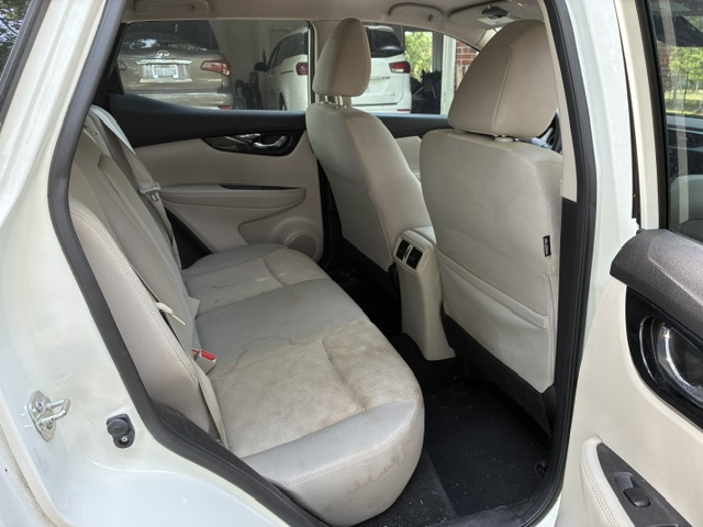 Used 2019 Nissan Rogue Sport SV FWD image 8