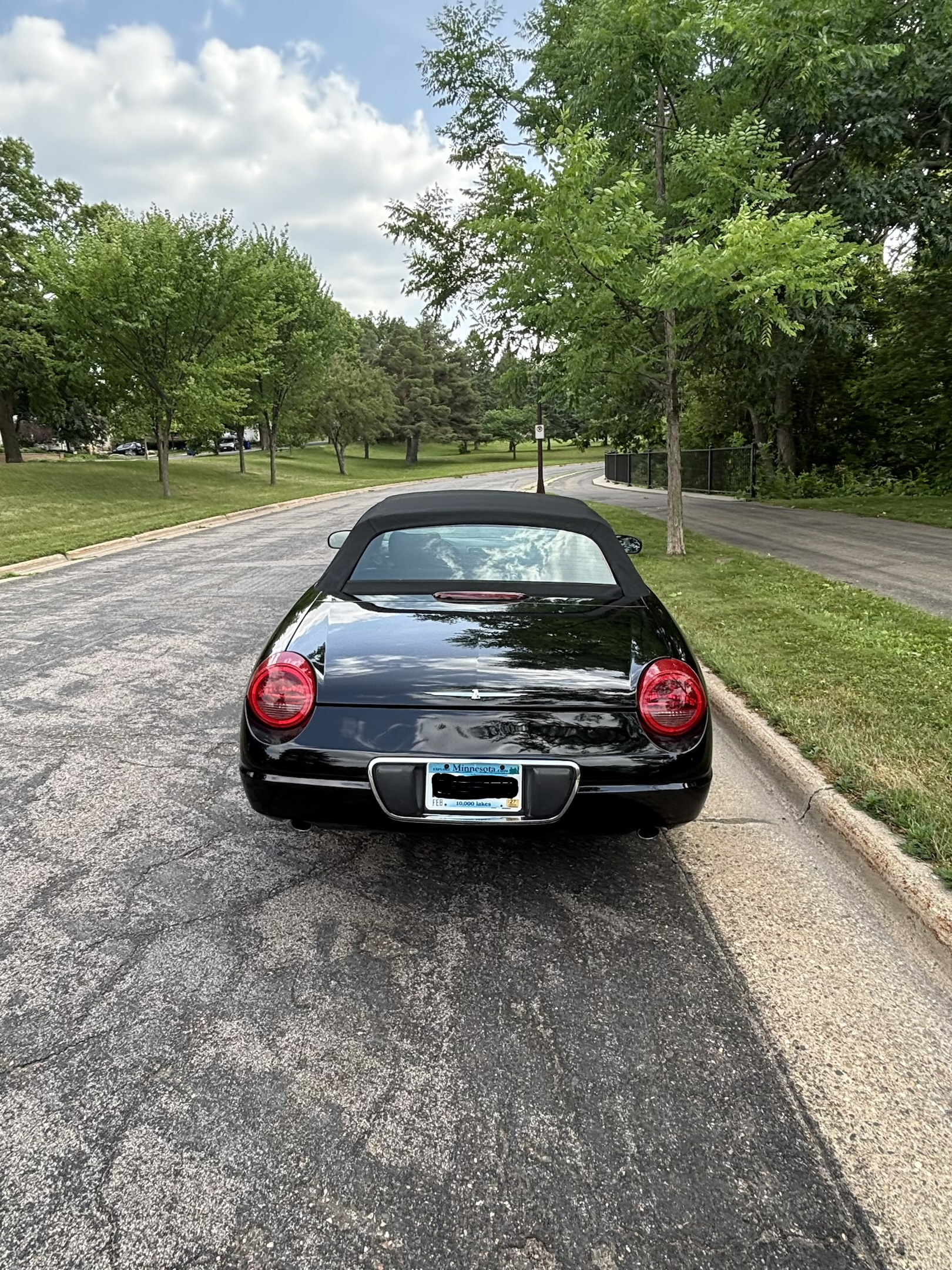 Used 2004 Ford Thunderbird RWD image 5