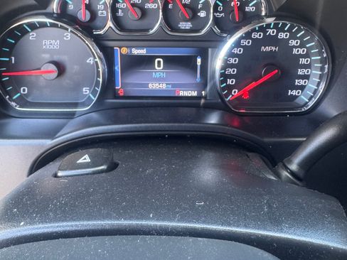 Used 2015 Chevrolet Silverado 2500 LT w/ LT Convenience Package AWD/4WD image 10