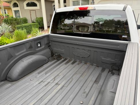 Used 2020 Ford F150 Lariat w/ Trailer Tow Package AWD/4WD image 15