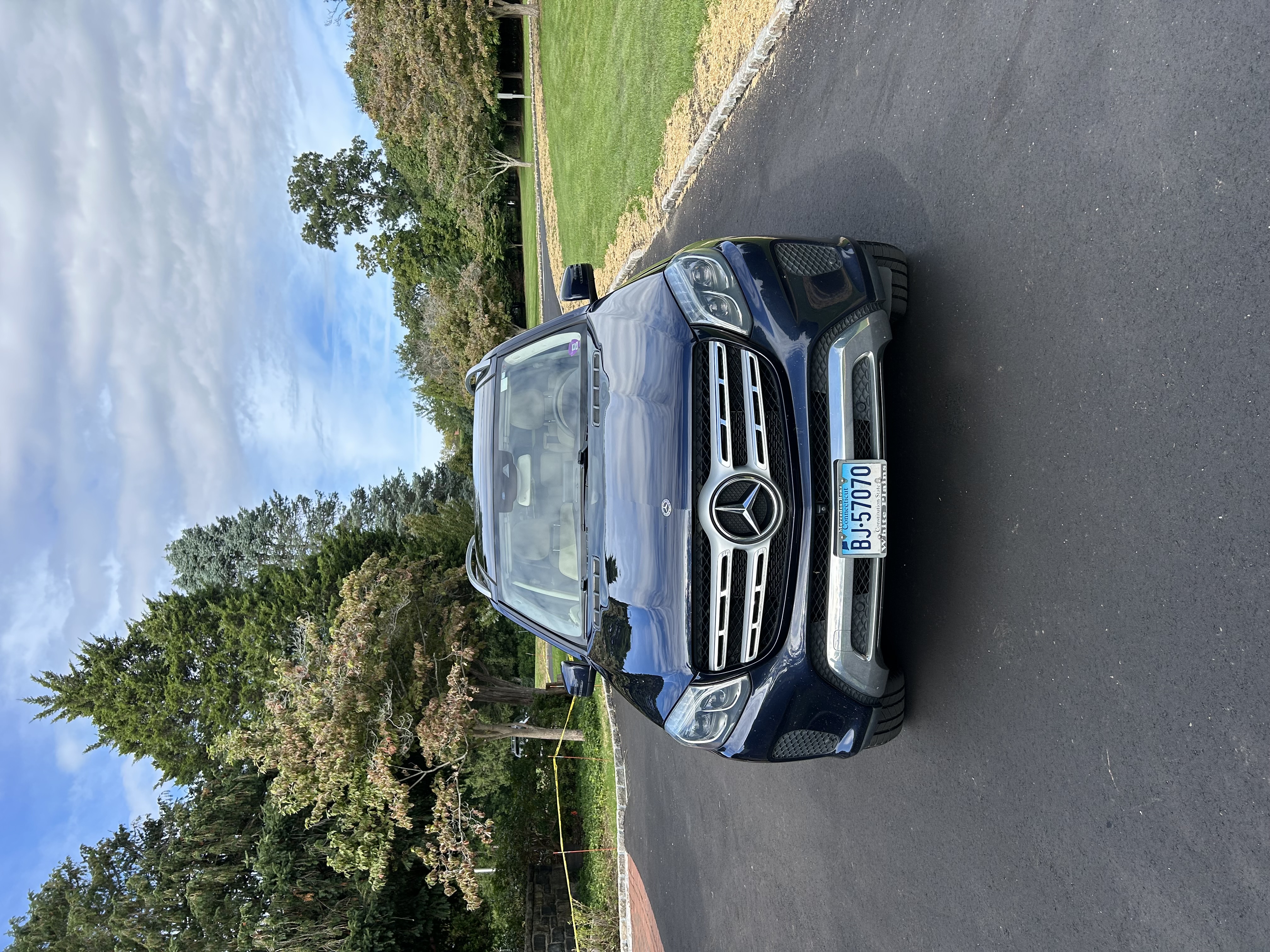Used 2019 Mercedes-Benz GLS 450 4MATIC image 2