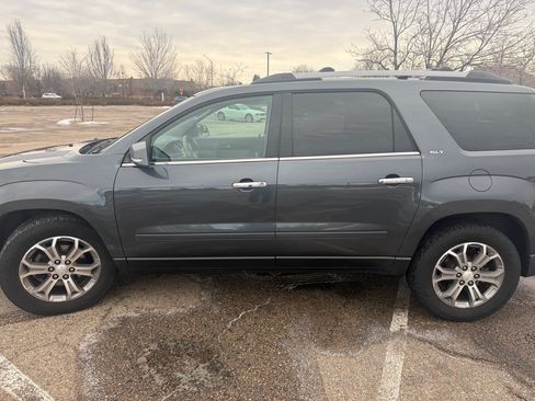 Used 2014 GMC Acadia SLT image 2