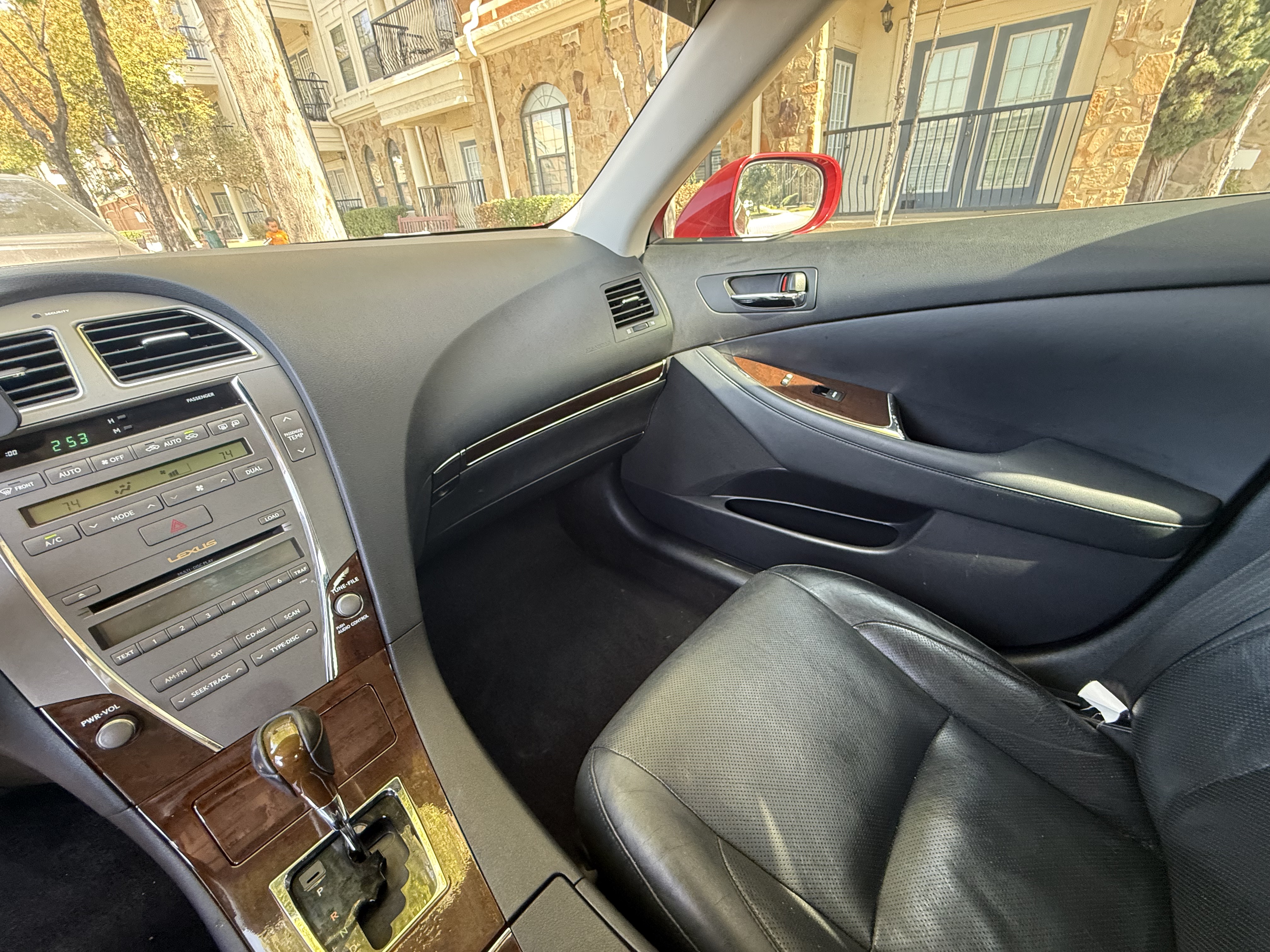 Used 2011 Lexus ES 350 FWD image 10