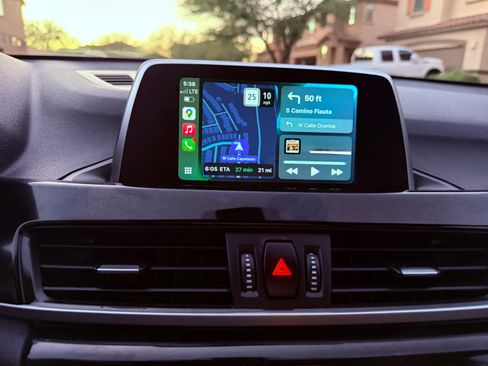 Used 2018 BMW X1 sDrive28i image 11