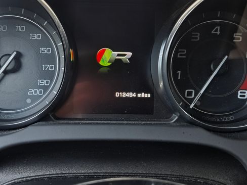 Used 2015 Jaguar F-TYPE R RWD image 1