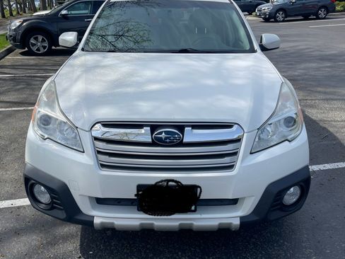 Used 2013 Subaru Outback 2.5i Limited w/ Moonroof Pkg AWD/4WD image 27