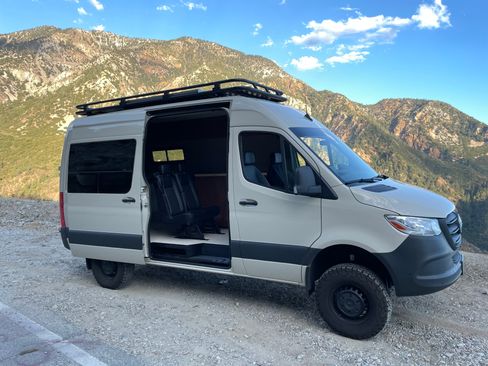 Used 2023 Mercedes-Benz Sprinter 2500 image 6