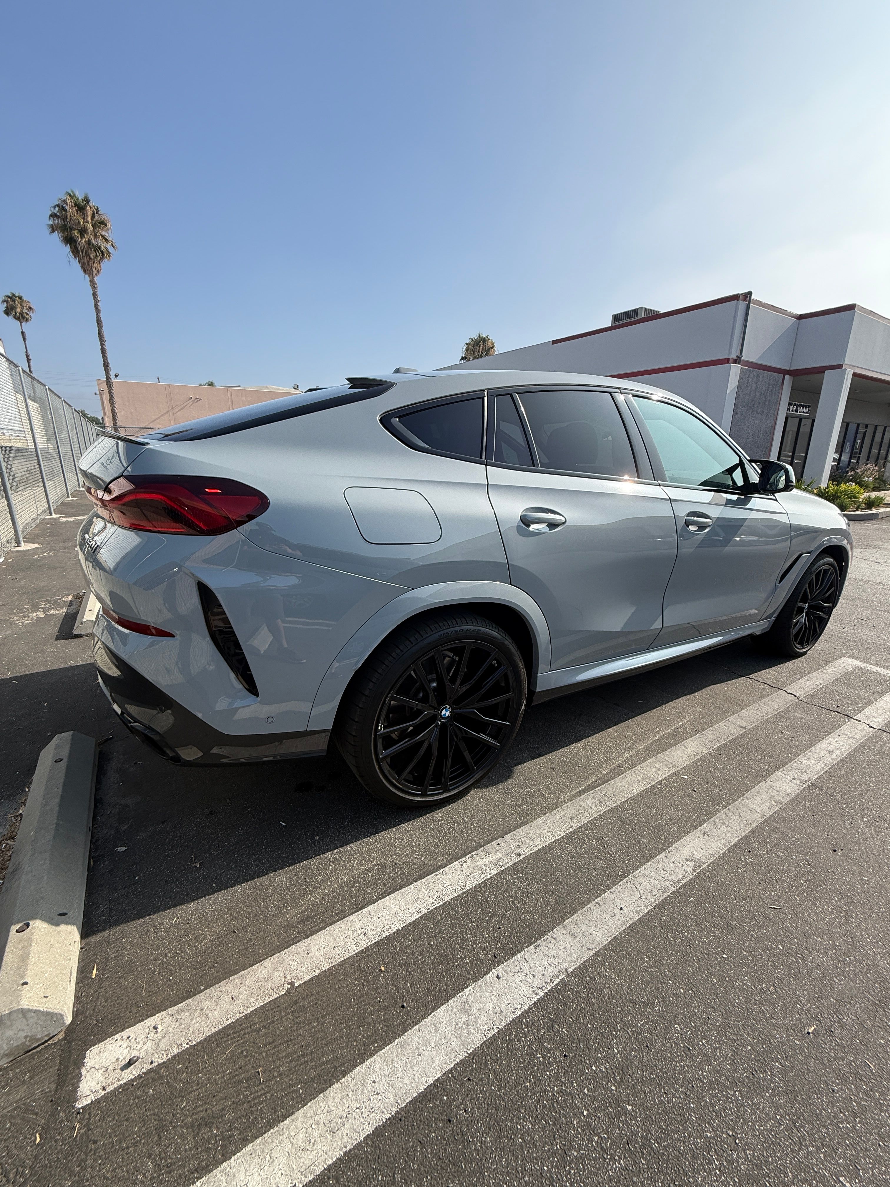 Used 2025 BMW X6 M60i w/ Executive Package AWD/4WD image 21