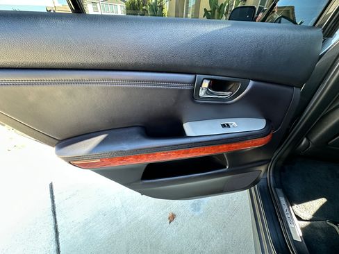 Used 2004 Lexus RX 330 AWD image 21