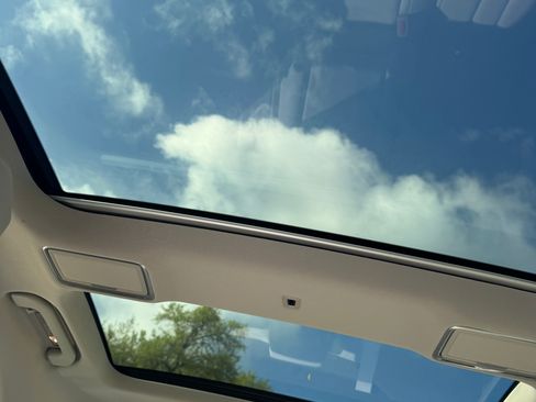 Used 2015 Mercedes-Benz S 550 S 550 Sedan 4D image 8