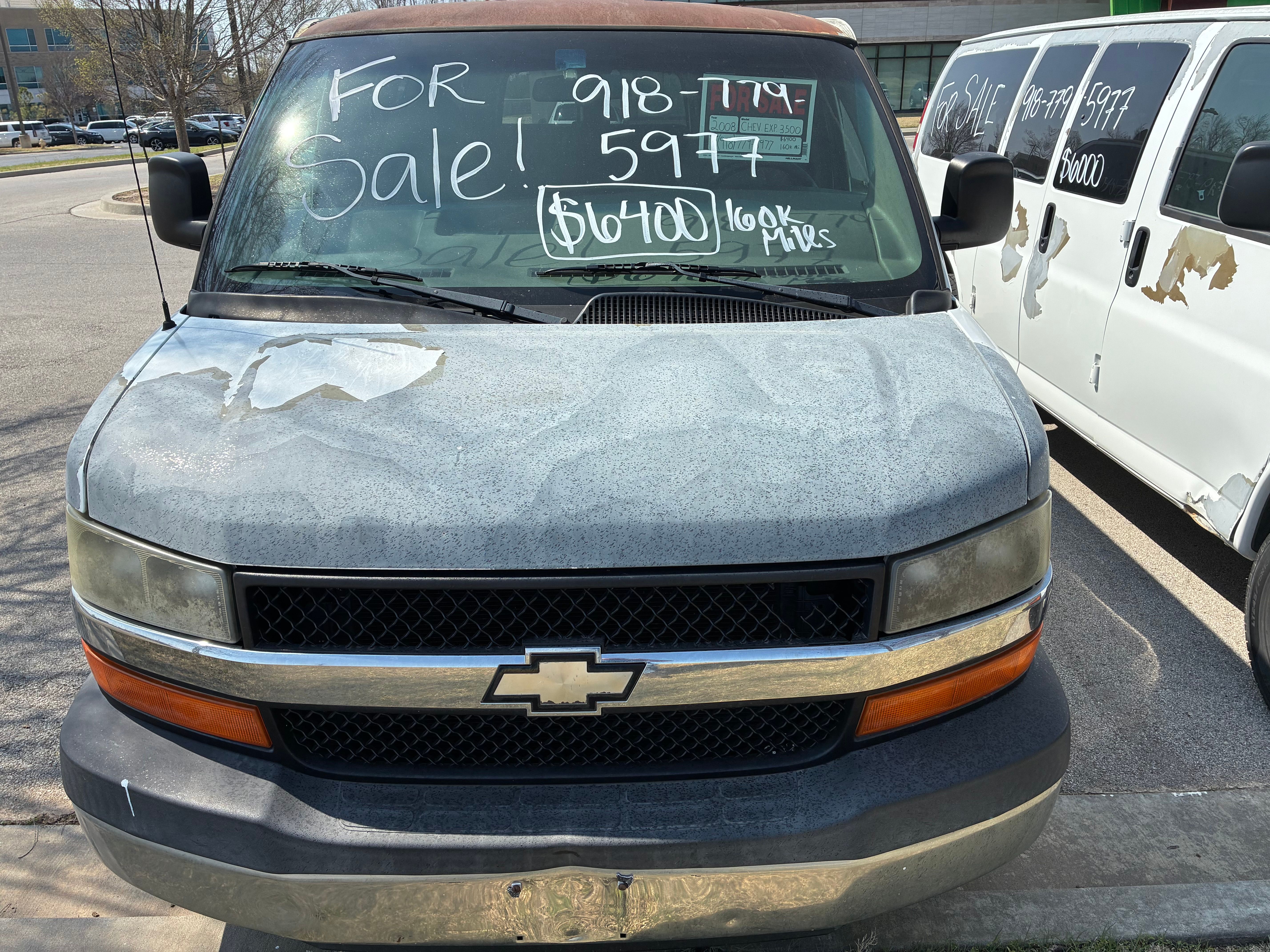 Used 2008 Chevrolet Express 3500 Extended Passenger w/ LT Preferred Equipment Group RWD image 2
