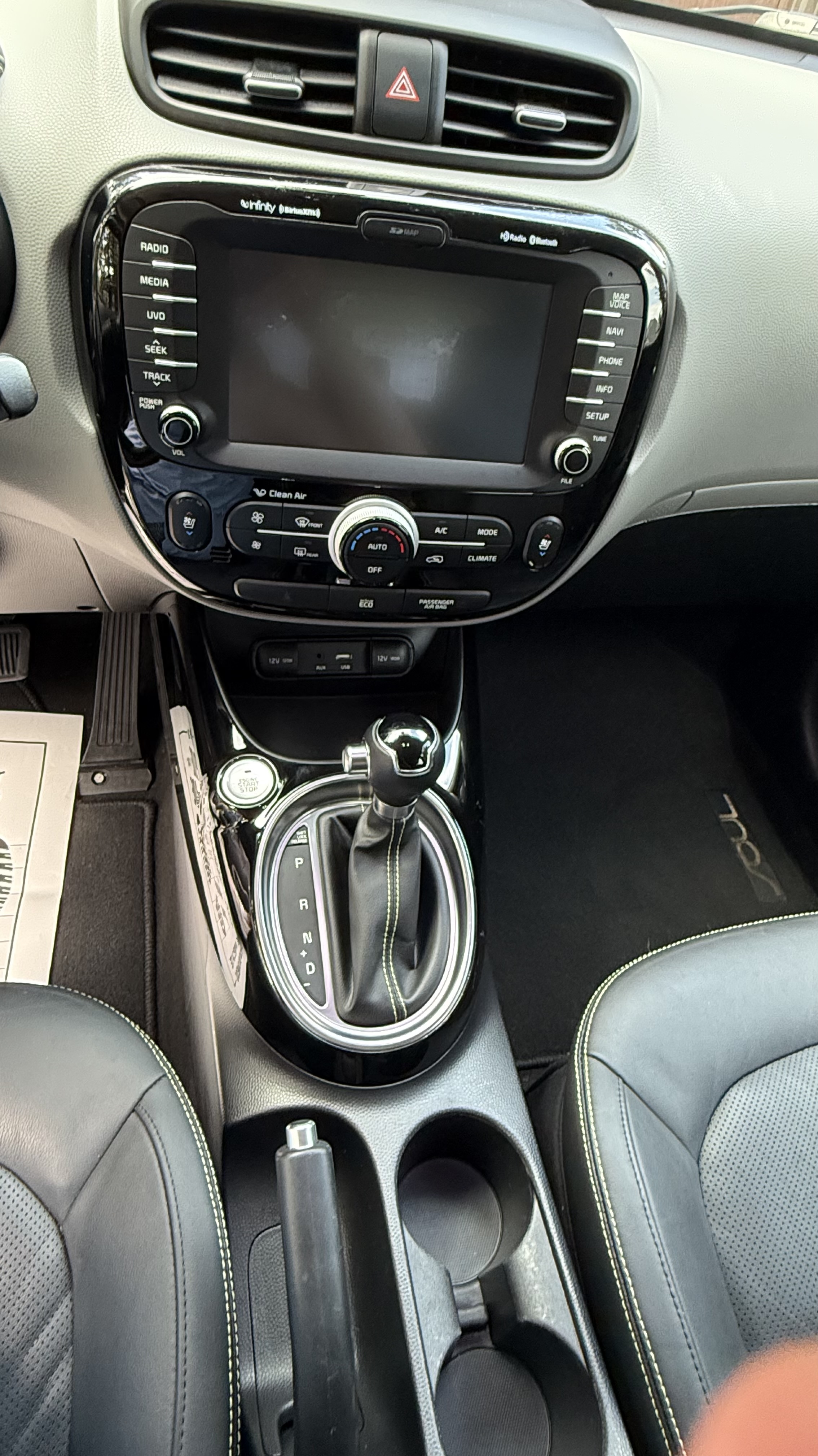 Used 2016 Kia Soul + w/ Primo Package FWD image 21