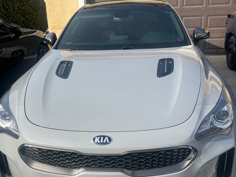 Used 2021 Kia Stinger GT-Line w/ Sun & Sound Package image 9