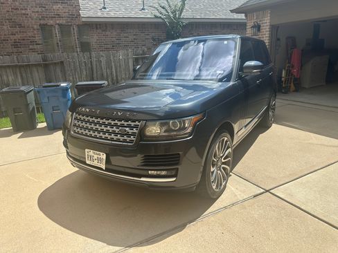 Used 2016 Land Rover Range Rover Supercharged AWD/4WD image 2