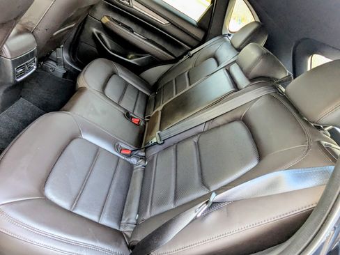 Used 2023 MAZDA CX-5 Signature image 11