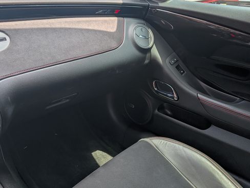 Used 2013 Chevrolet Camaro ZL1 RWD image 9