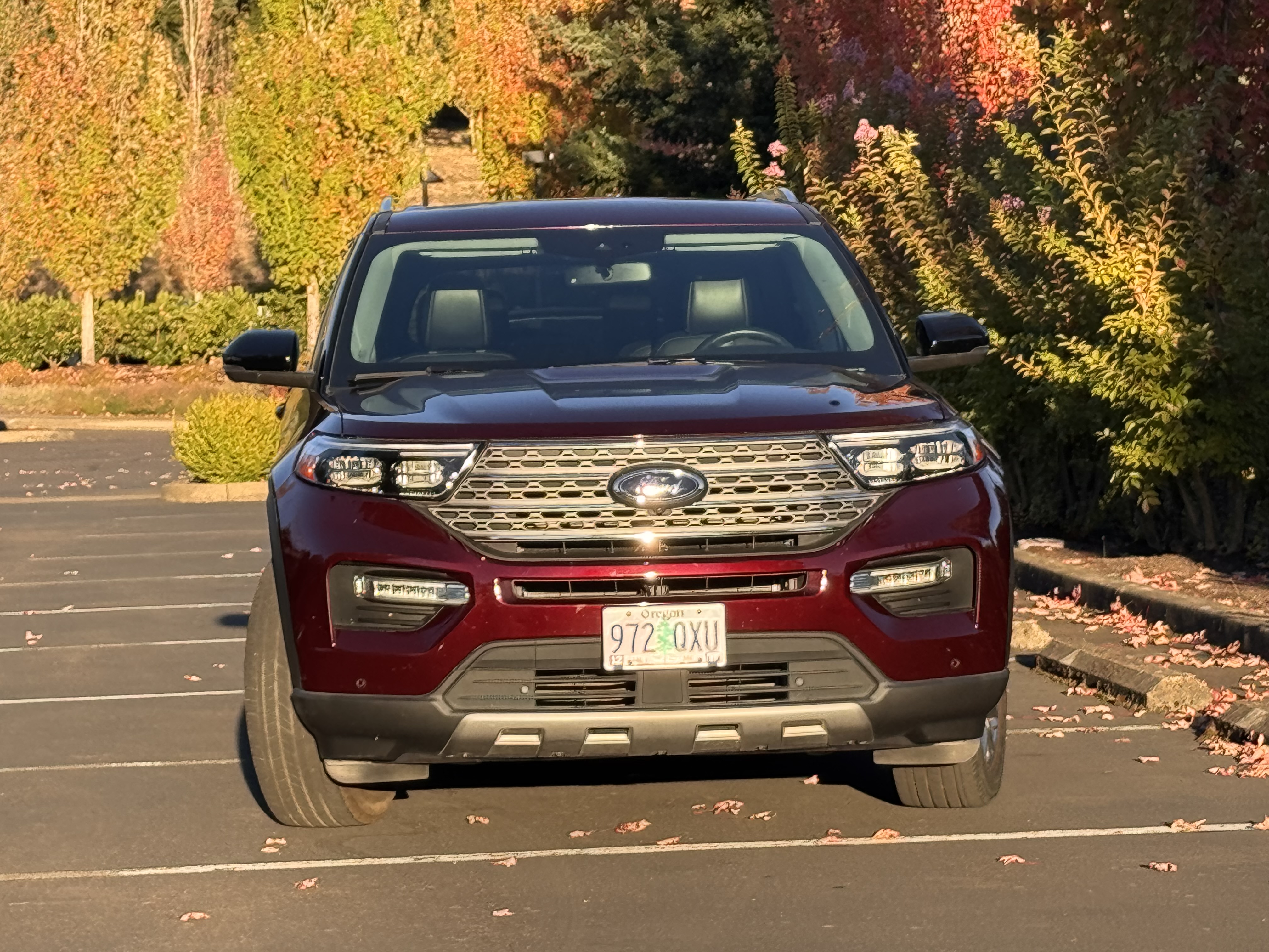 Used 2022 Ford Explorer Limited w/ Equipment Group 301A AWD/4WD image 4