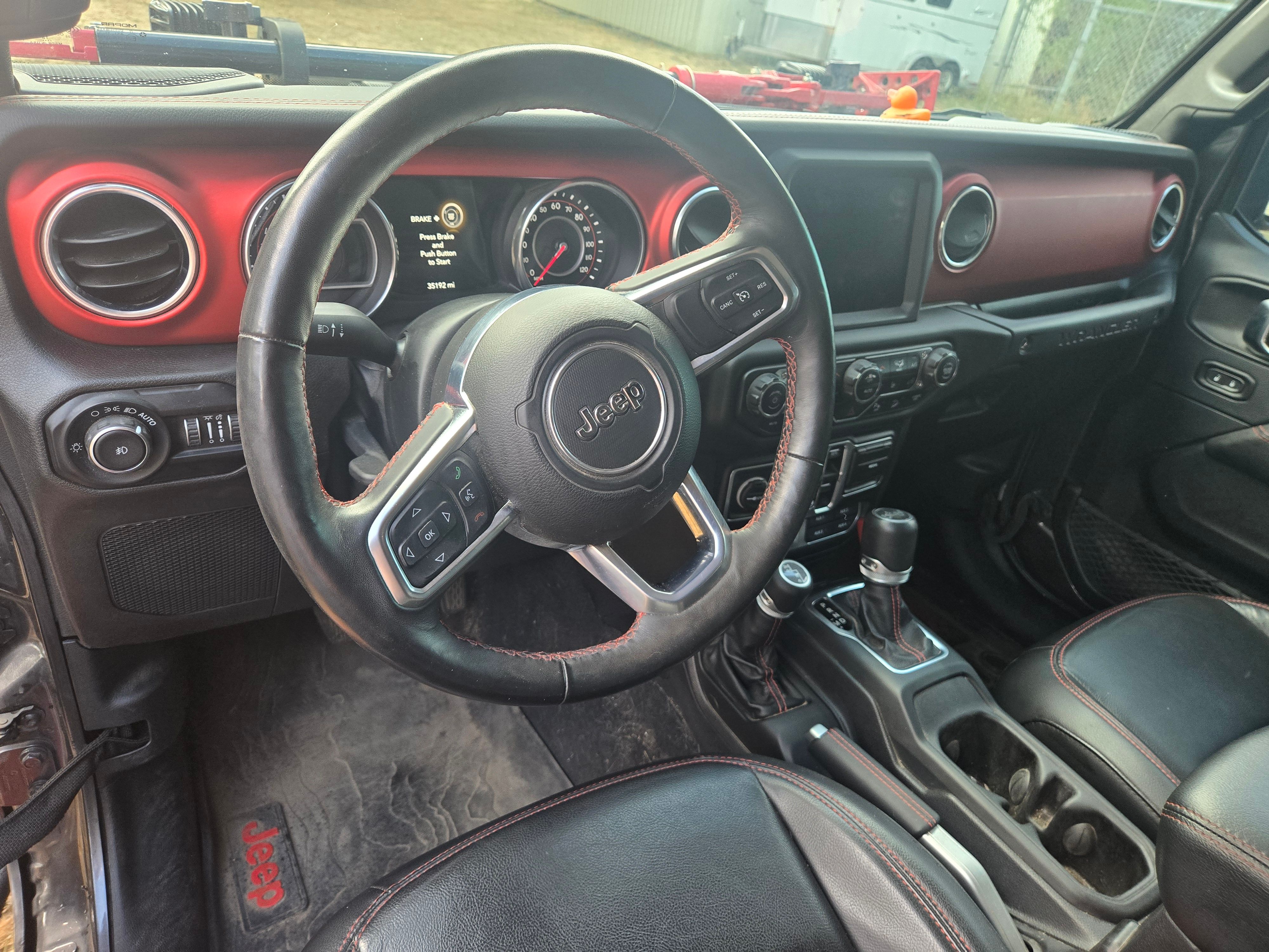 Used 2018 Jeep Wrangler Unlimited Rubicon AWD/4WD image 8