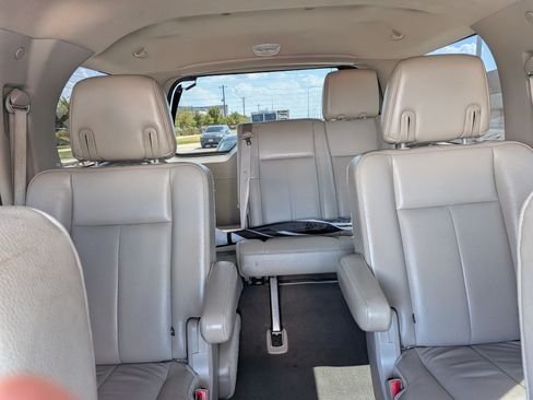 Used 2009 Ford Expedition Limited RWD image 11
