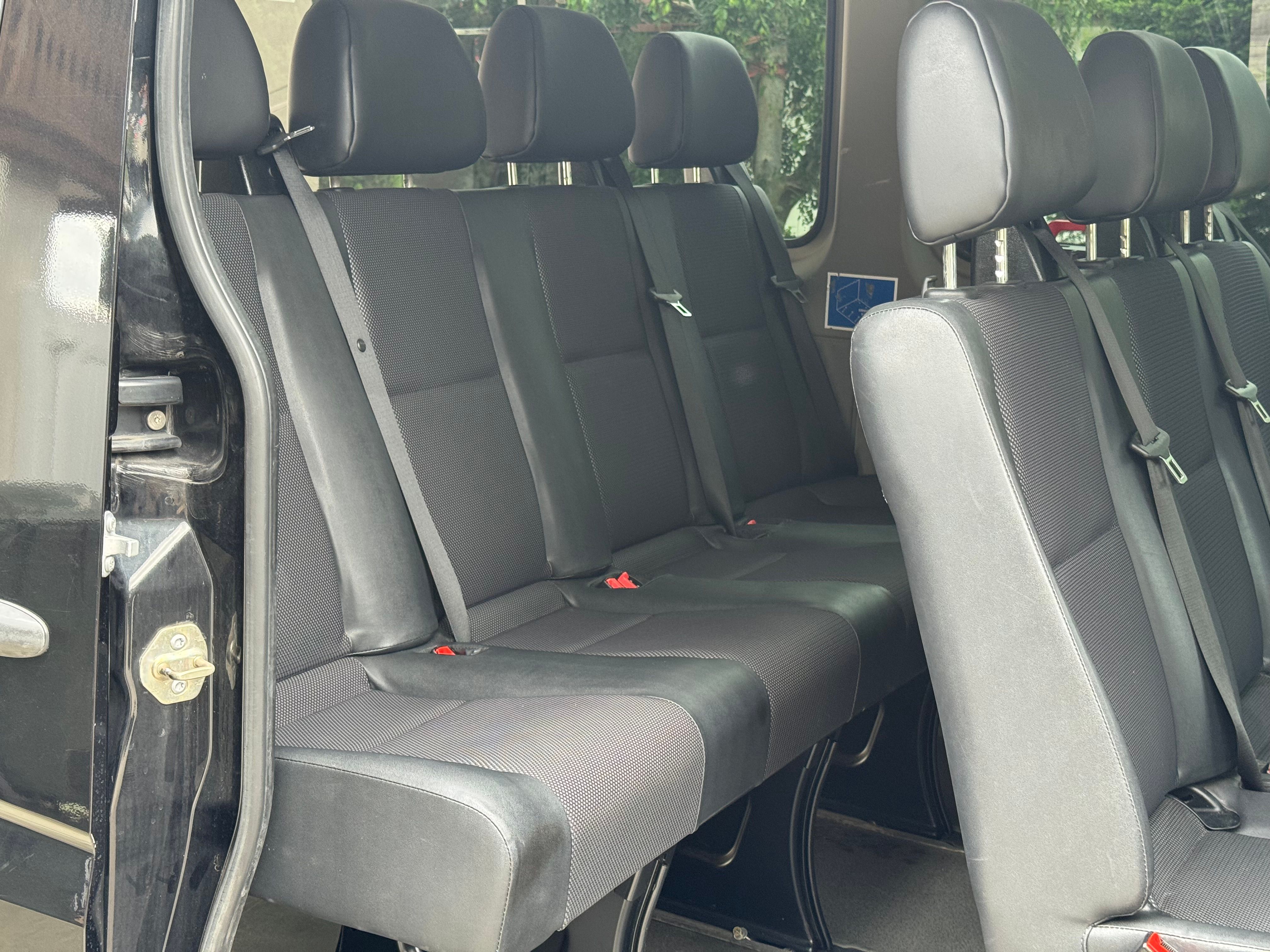 Used 2016 Mercedes-Benz Sprinter 2500 image 24