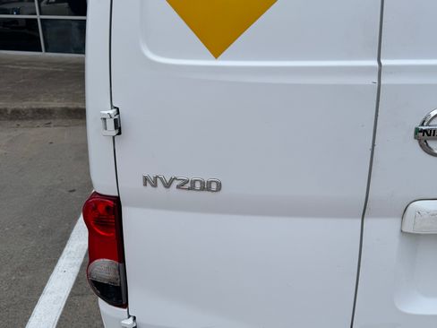 Used 2018 Nissan NV200 SV w/ Navigation Package FWD image 10