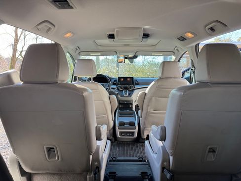 Used 2018 Honda Odyssey EX-L image 10