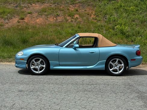 Used 2001 MAZDA MX-5 Miata LS RWD image 9