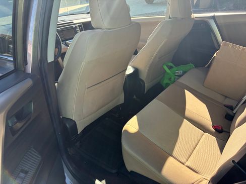 Used 2013 Toyota RAV4 XLE image 2