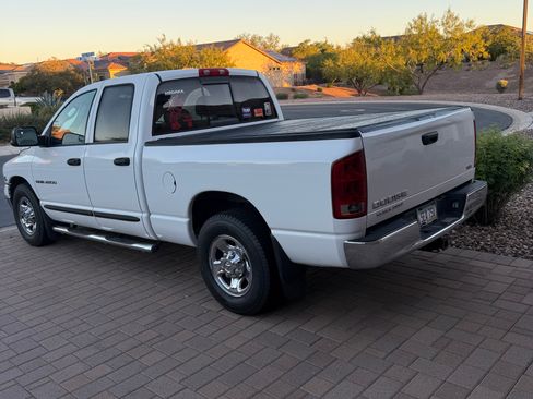 Used 2004 Dodge Ram 2500 Truck SLT w/ Trailer Tow Group image 2