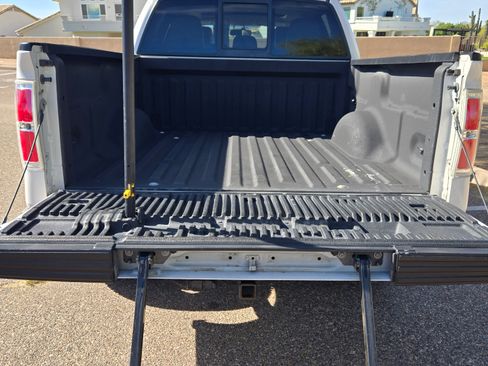 Used 2013 Ford F150 Lariat w/ Luxury Equipment Group image 16