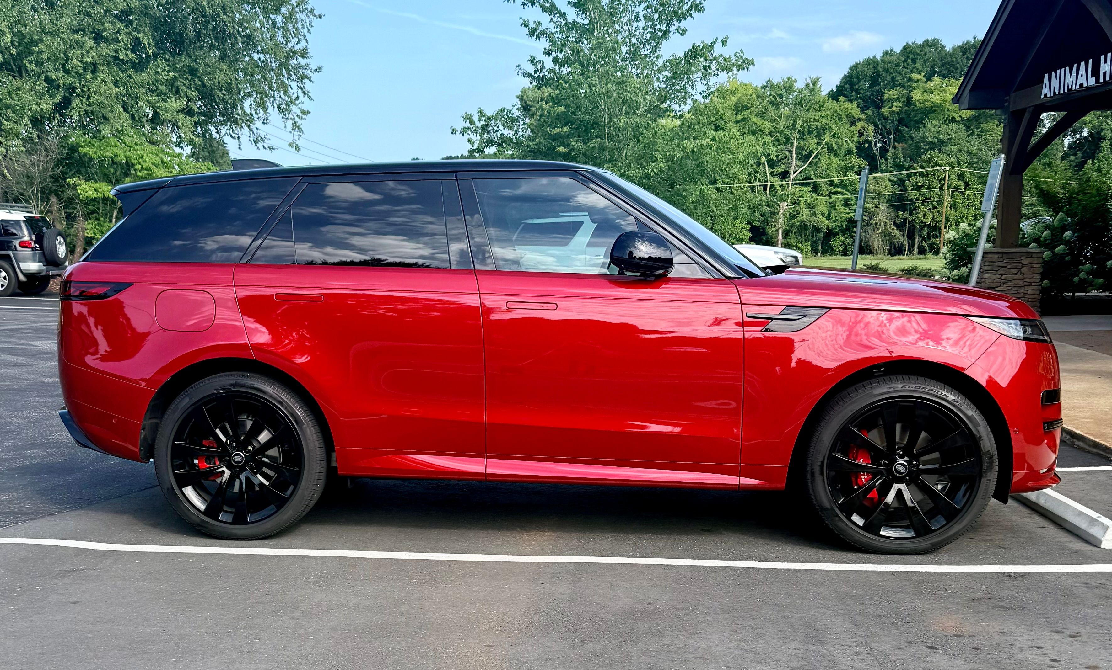 Used 2025 Land Rover Range Rover Sport Dynamic SE AWD/4WD image 32