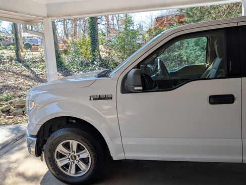 Used 2015 Ford F150 XLT w/ Equipment Group 301A Mid image 1