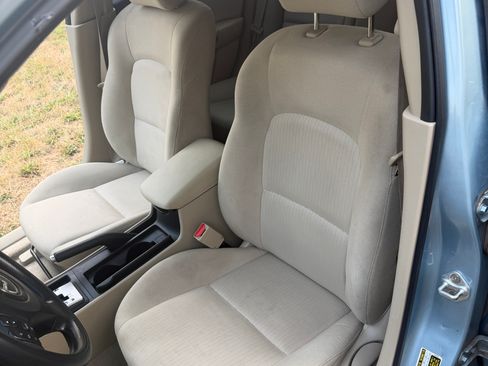 Used 2007 MAZDA MAZDA3 i Touring FWD image 17