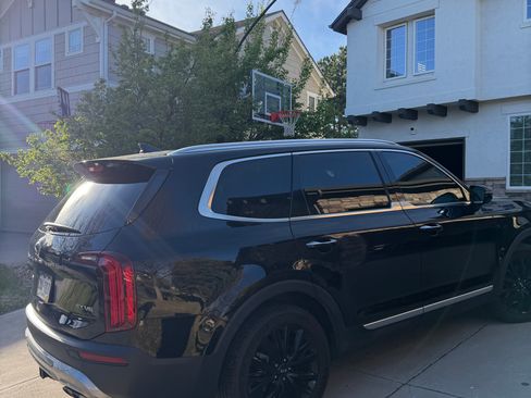 Used 2020 Kia Telluride SX w/ SX Prestige Package image 6