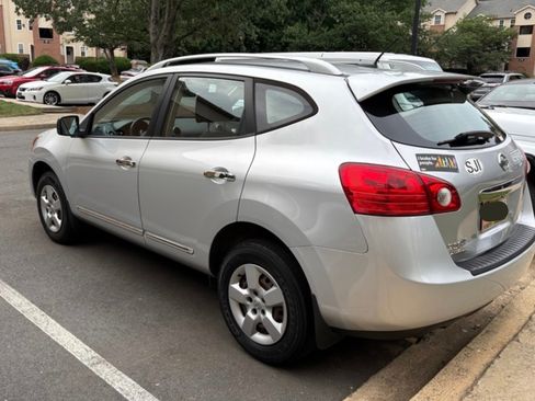 Used 2014 Nissan Rogue S w/ Convenience Package AWD/4WD image 6