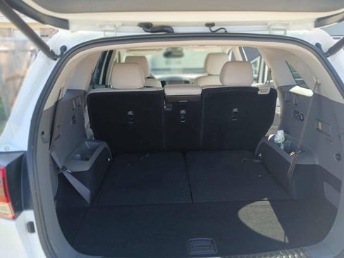 Used 2016 Kia Sorento SX image 5
