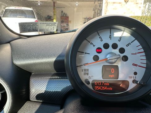 Used 2014 MINI Cooper Clubman S image 10